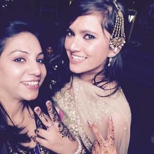 Meet your Posher, Sonali